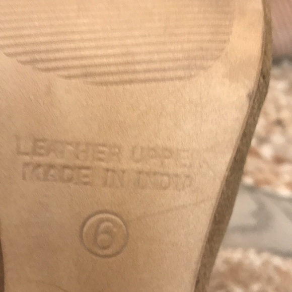 Carlos Santana Fringe Suede Booties - Picture 9 of 9